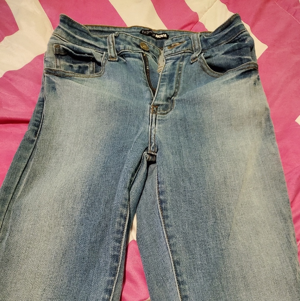 Fashion nova Jean's